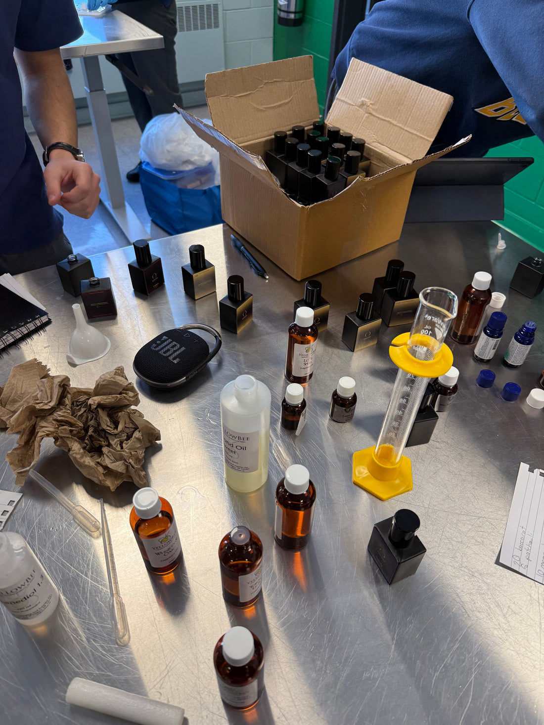 Production de nos nouvelles fragrances đ„œ